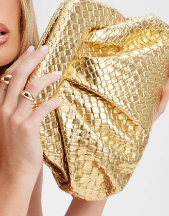 Pochette Glamour Dorée - Éclat Métallique Tressé