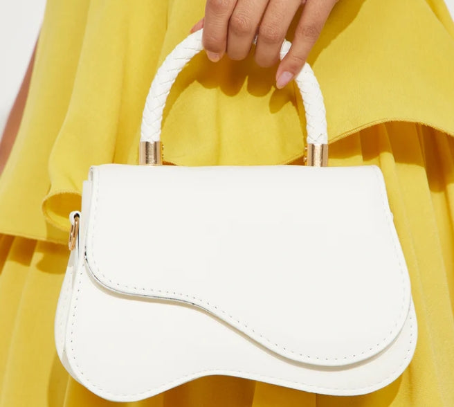 Sac Ivoire Élégance - Mini Crossbody Raffiné